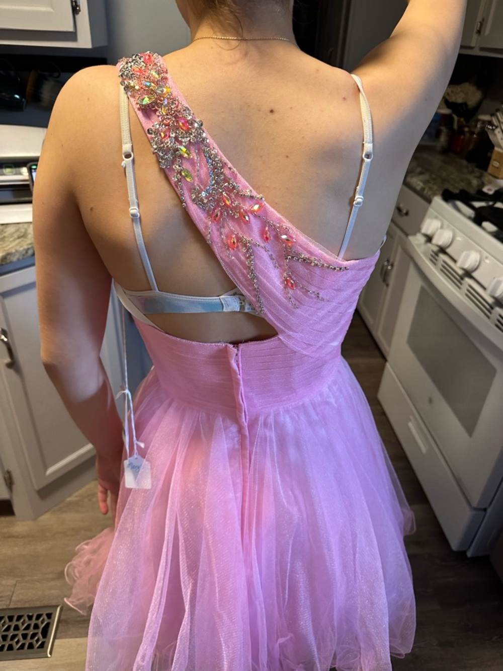 Pink Mini Hoco dress - Picture 2 of 4